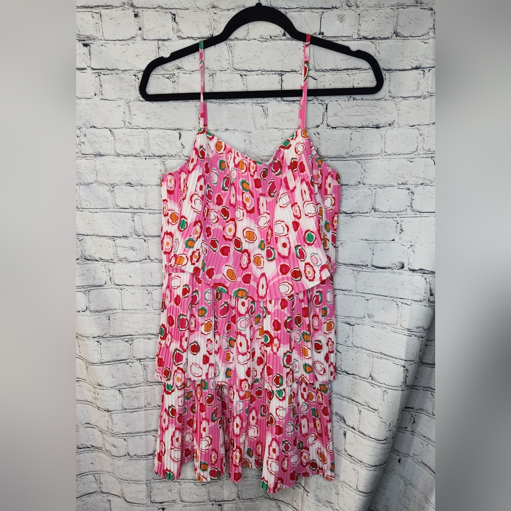 TCEC Pleated Swing Tiered Floral Mini Dress Size Large‎ - Picture 2 of 9